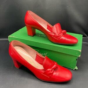 Vintage Expose Women’s Shoes